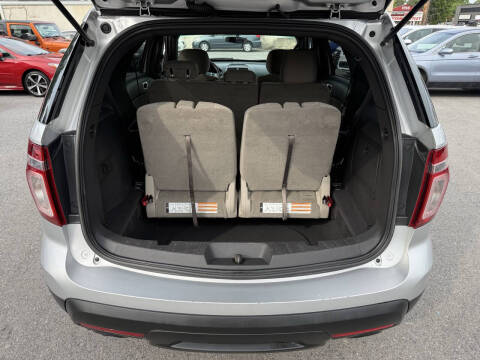 2015 Ford Explorer