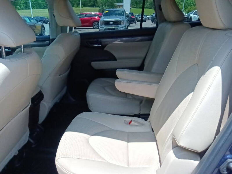 2021 Toyota Highlander Limited