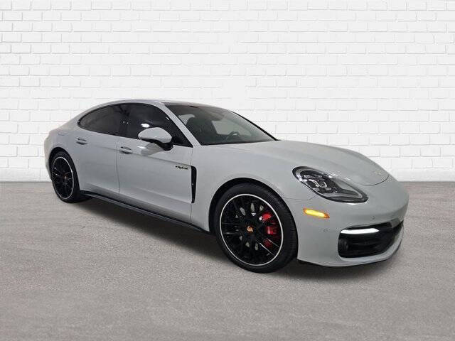 2023 Porsche Panamera 4 E-Hybrid Platinum Edition