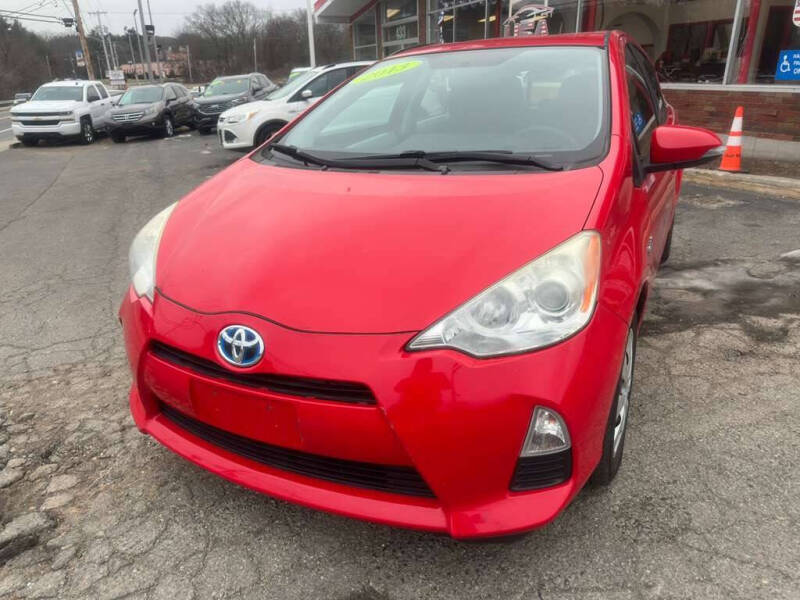 2013 Toyota Prius c One's photo