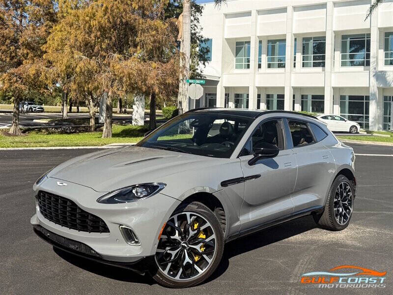 2021 Aston Martin DBX