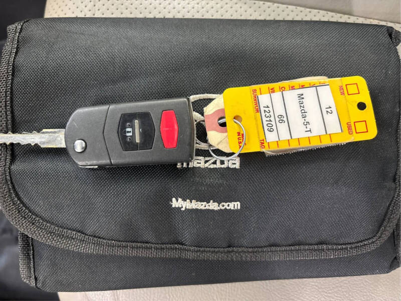 2012 Mazda MAZDA5 Grand Touring