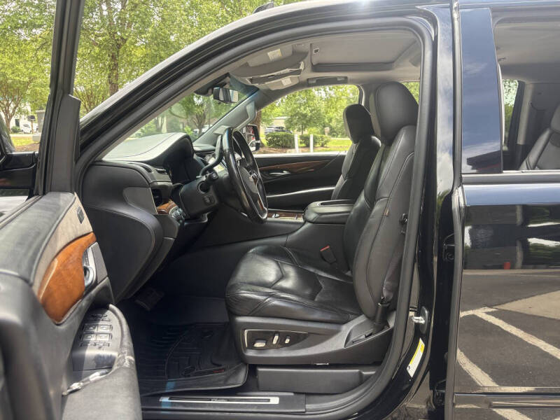 2020 Cadillac Escalade ESV Premium Luxury