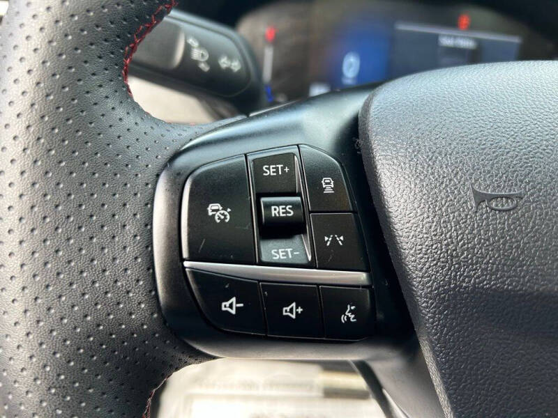 2023 Ford Escape ST-Line