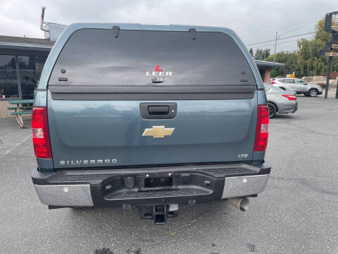2011 Chevrolet Silverado 3500HD LTZ
