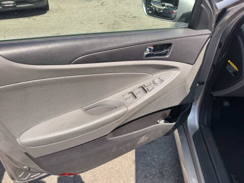 2012 Hyundai Sonata Hybrid