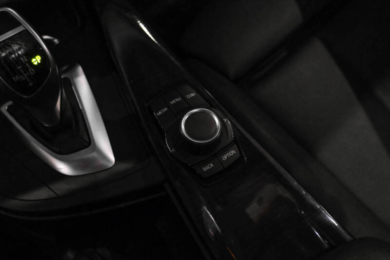 2018 BMW 3 Series 330i