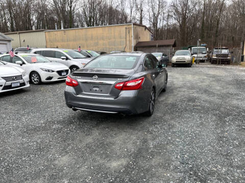 2016 Nissan Altima 2.5 SR