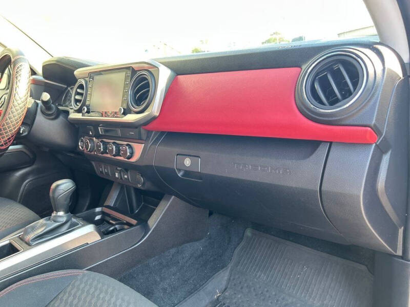 2023 Toyota Tacoma SR5 V6