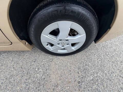 2011 Toyota Prius Two