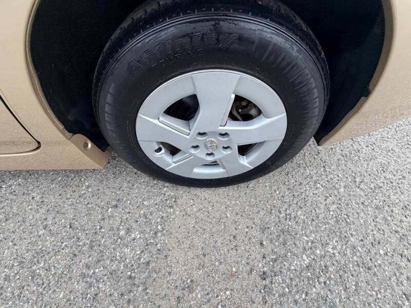 2011 Toyota Prius Two