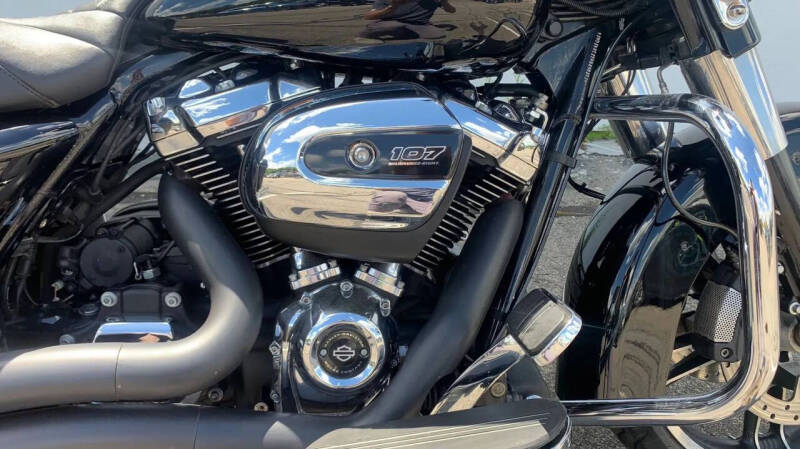 2017 Harley-Davidson Street Glide Special