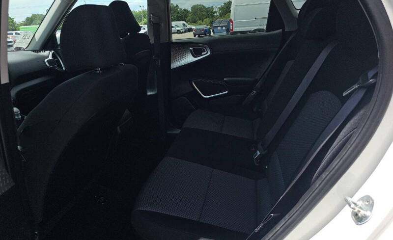 2022 Kia Soul LX