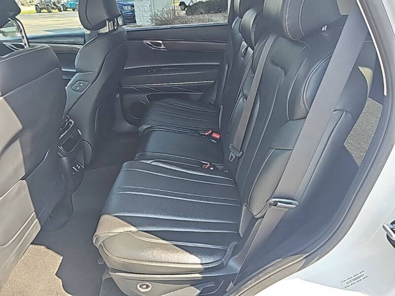 2024 Genesis GV80 2.5T
