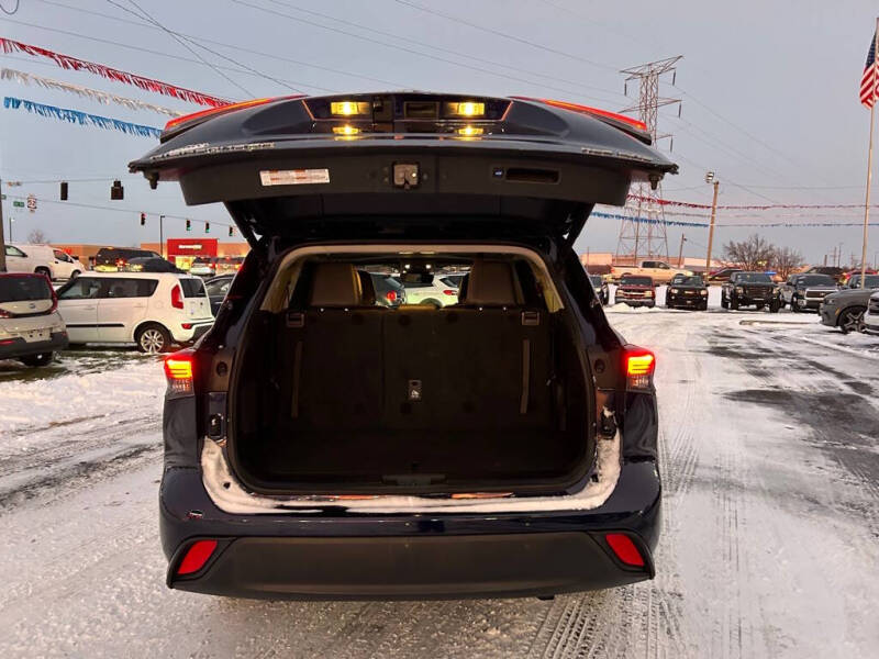 2020 Toyota Highlander XLE