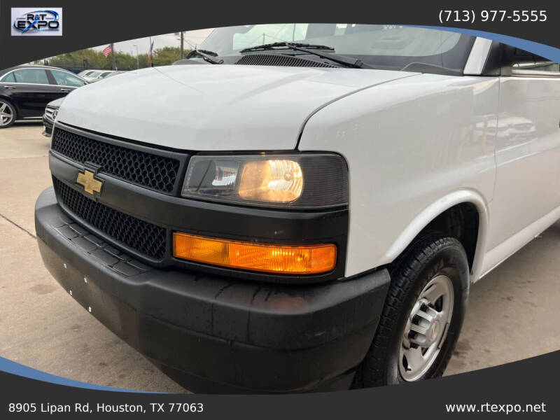 2021 Chevrolet Express 2500