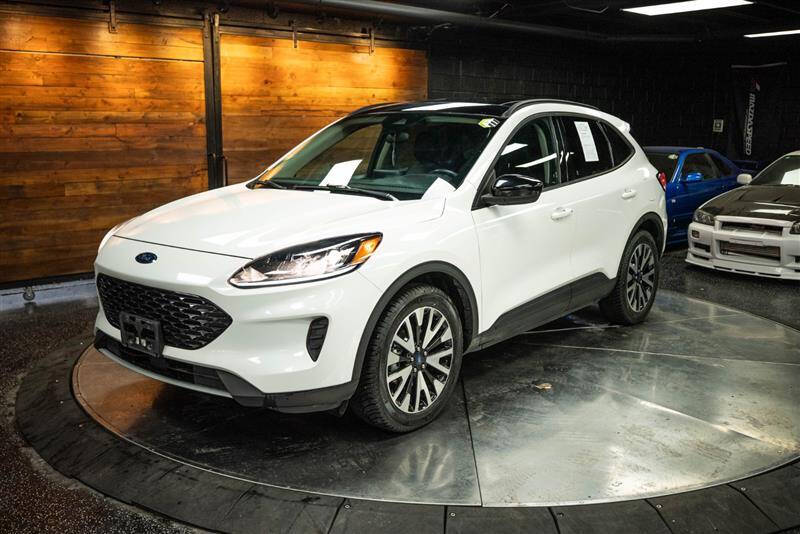 2020 Ford Escape Hybrid SE Sport
