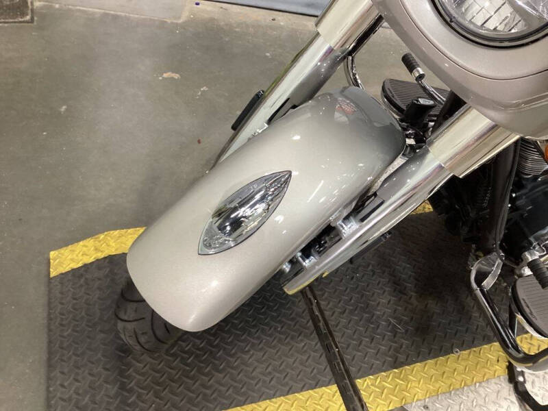 2022 Indian Chieftain Limited Silver