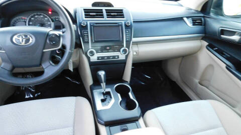 2012 Toyota Camry LE