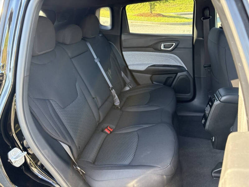 2025 Jeep Compass Sport