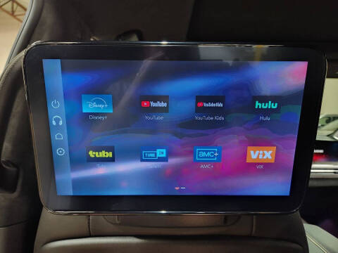 2025 Cadillac Escalade-V