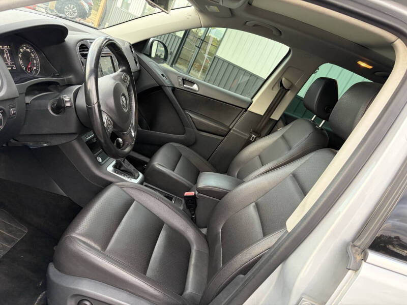 2017 Volkswagen Tiguan 2.0T Wolfsburg Edition