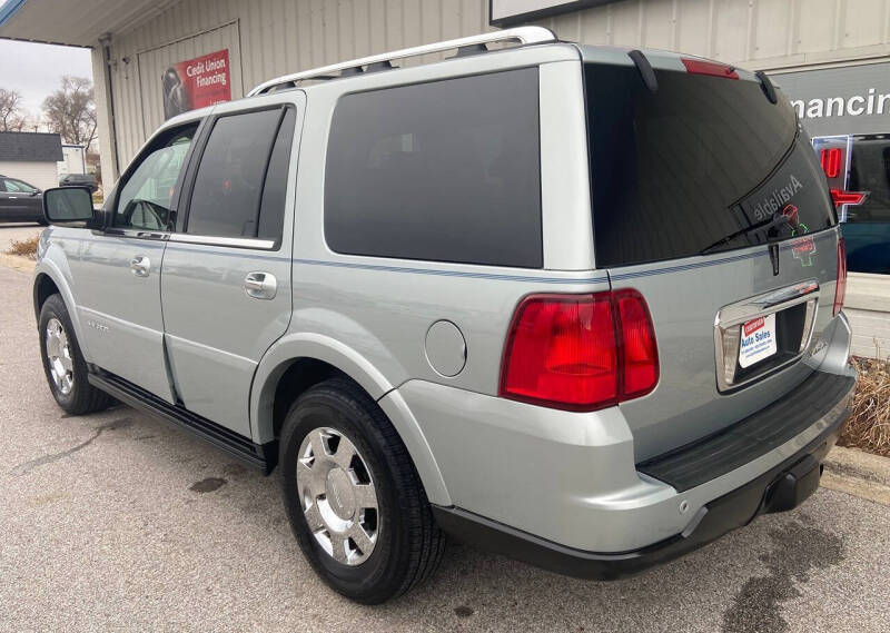 2005 Lincoln Navigator Luxury