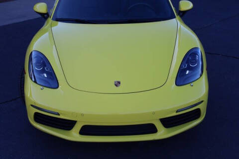 2021 Porsche 718 Cayman