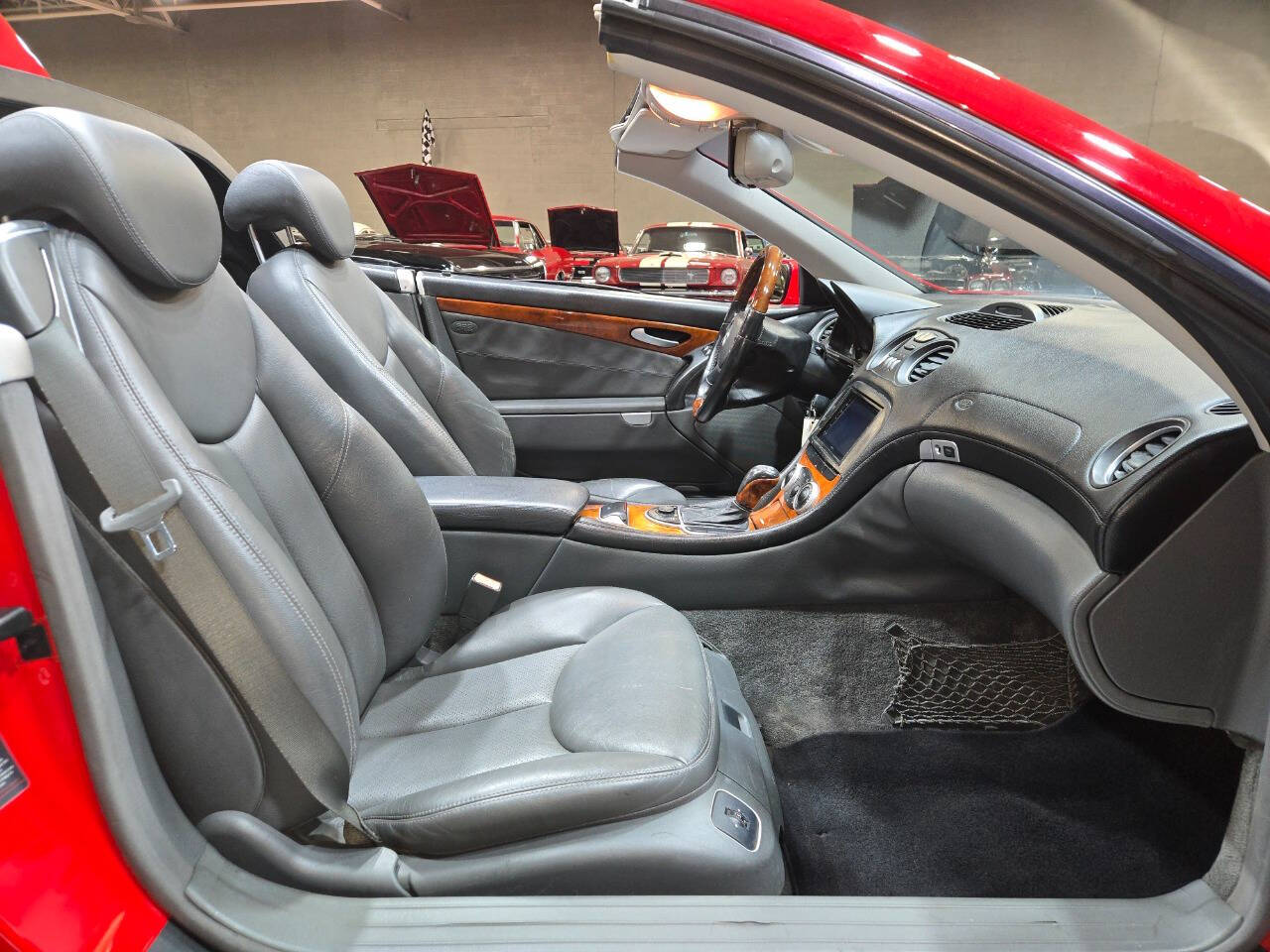 2003 Mercedes-Benz SL-Class 51