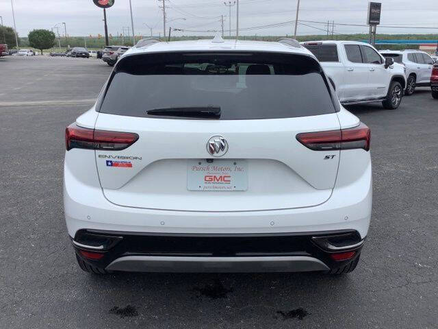 2022 Buick Envision Essence