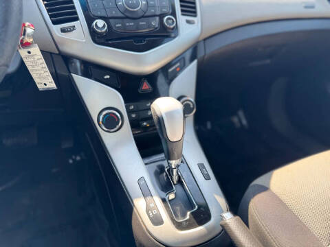 2015 Chevrolet Cruze LS Auto