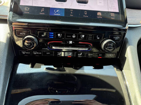 2023 Jeep Grand Cherokee L Summit