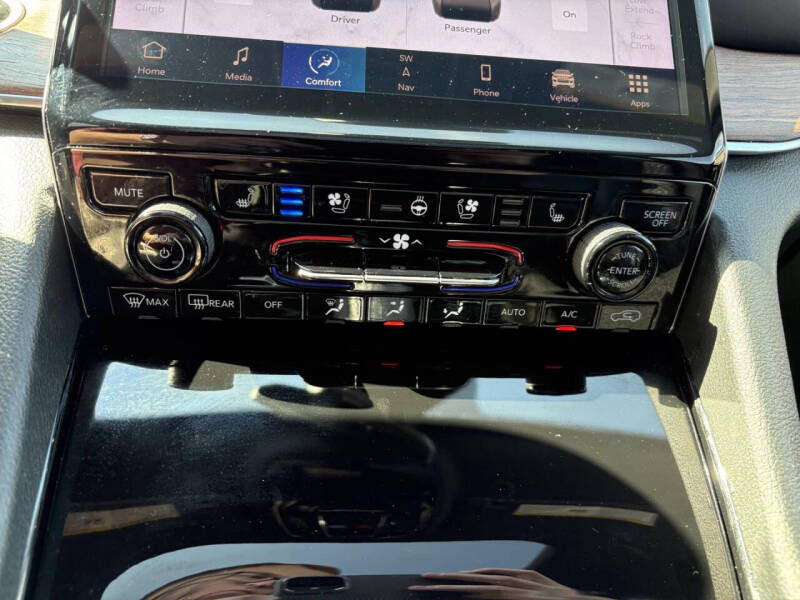 2023 Jeep Grand Cherokee L Summit