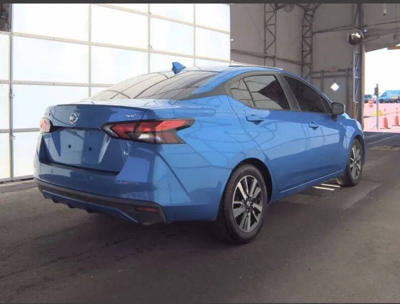 2021 Nissan Versa SV