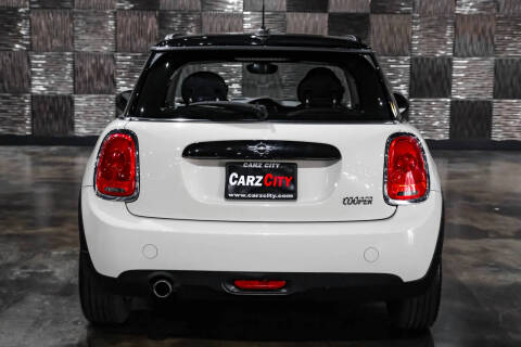 2017 MINI Hardtop 2 Door Cooper