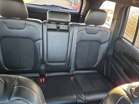 2022 Jeep Grand Cherokee Altitude