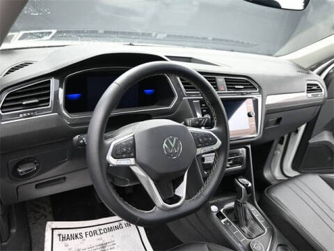 2023 Volkswagen Tiguan SE 4Motion
