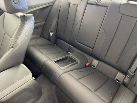 2025 BMW 2 Series 230i xDrive