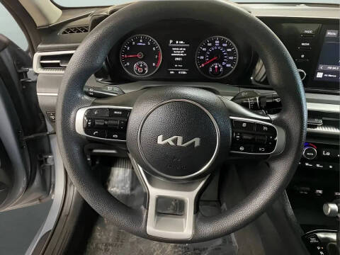 2022 Kia K5