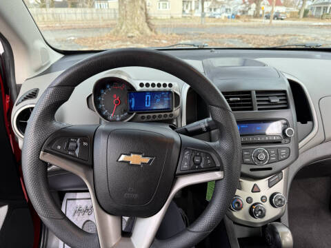 2013 Chevrolet Sonic LT Auto
