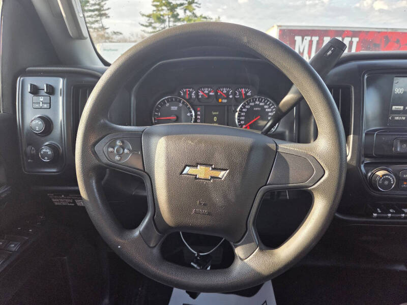2022 Chevrolet Silverado 5500HD