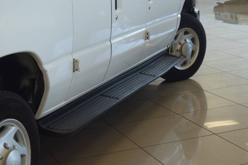 2014 Ford E-Series E-350 SD XLT