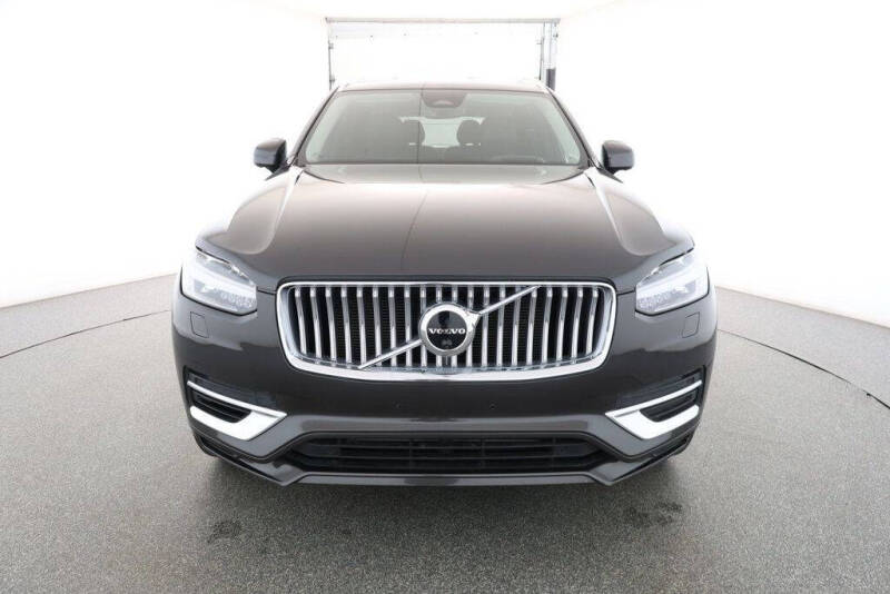2023 Volvo XC90 Recharge T8 Ultimate Bright Theme 6P