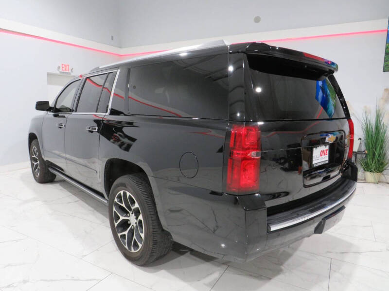 2017 Chevrolet Suburban Premier