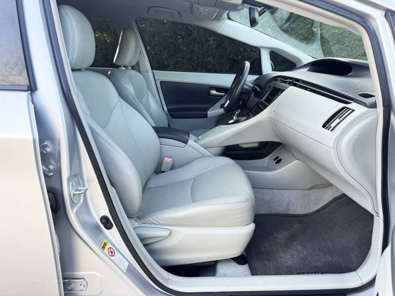 2010 Toyota Prius IV