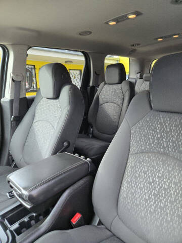 2013 GMC Acadia SLE-2