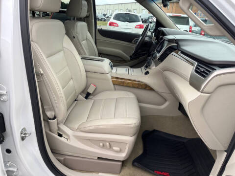 2017 GMC Yukon Denali