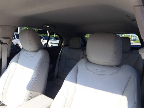 2022 Cadillac XT4 Luxury