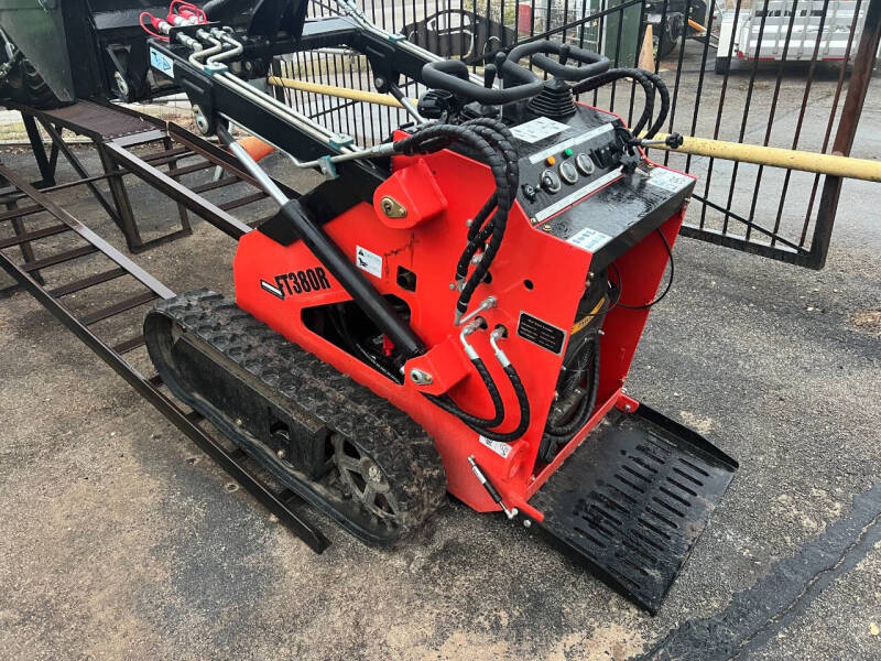 2025 FUTURE FT380R MINI SKID