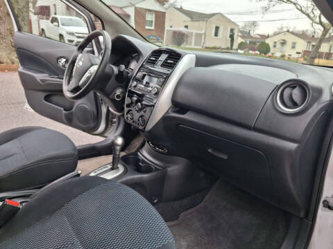 2015 Nissan Versa Note SV